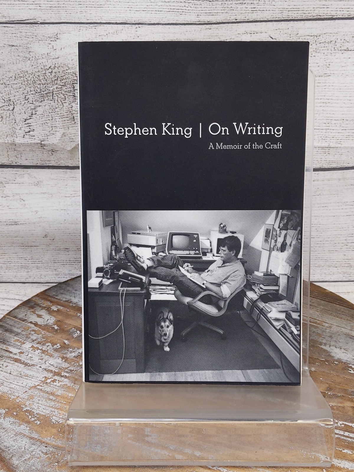 On Writing: A Memoir of the Craft by Stephen King 2010 Paperback Book